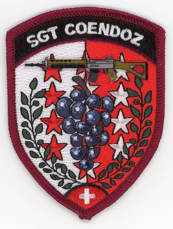 Badge brodé personnalisé réalisé pour une section de l’armée suisse