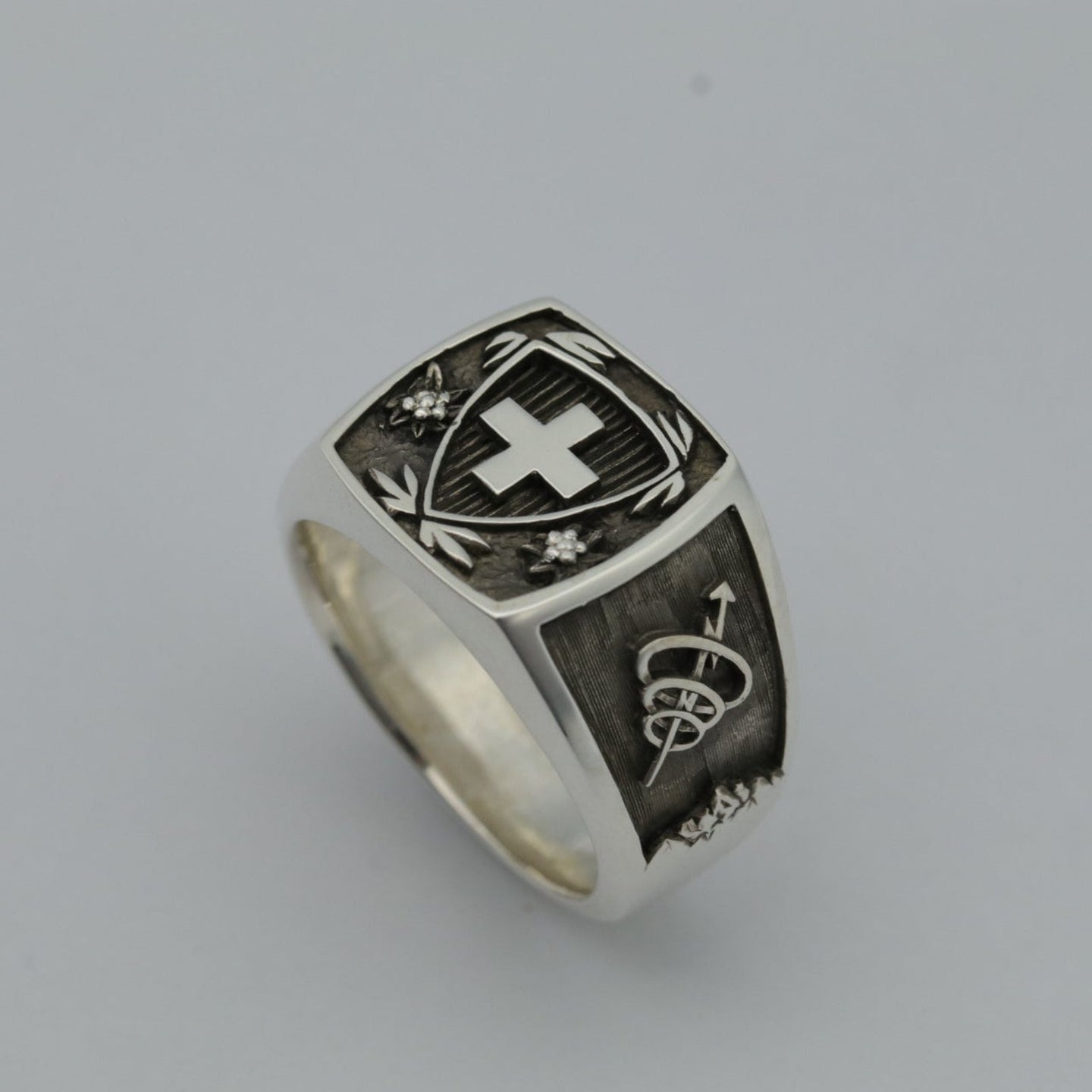 Pionnier d'ondes dirigées  - Chevalière d'Officier en argent